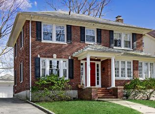 10 Seaview Ave, New Rochelle, NY 10801