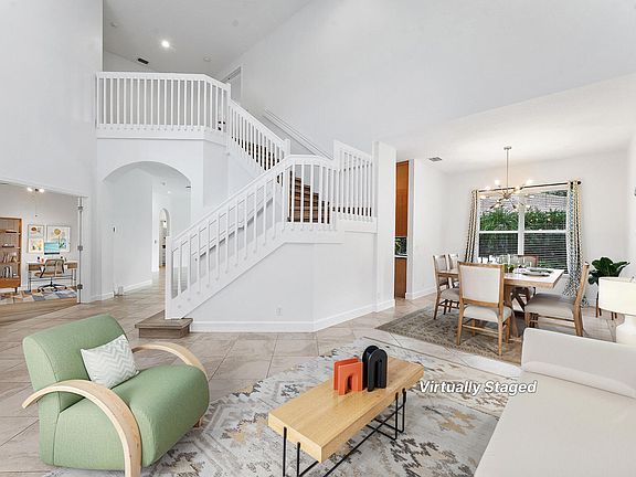 5th image of 11525 NW 49th Court