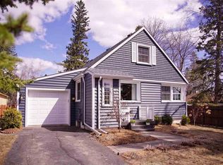 3656 E 4th St, Duluth, MN 55804