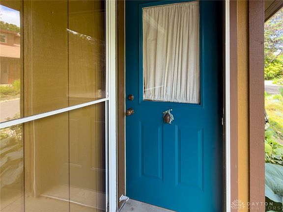 3rd image of 260 Park Meadows Dr