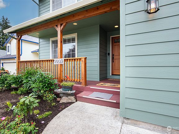 2nd image of 6605 NE 73rd Circle
