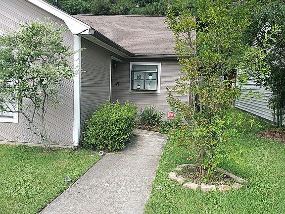 3rd image of 108 Willow Branch Dr Unit D