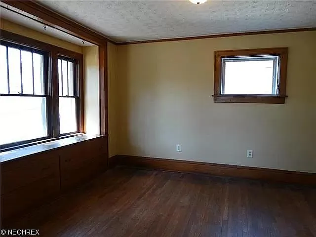 309 N Thomas Rd — Photo 7
