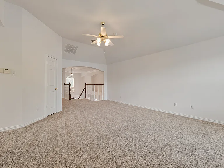 3104 Angus Dr — Photo 32