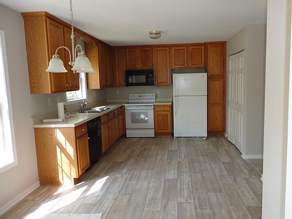 2nd image of 1103 New York Ave