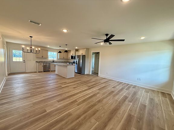 3rd image of 508 E County Road 16