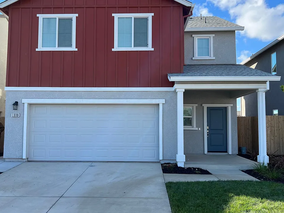 1339 Dorona Ln