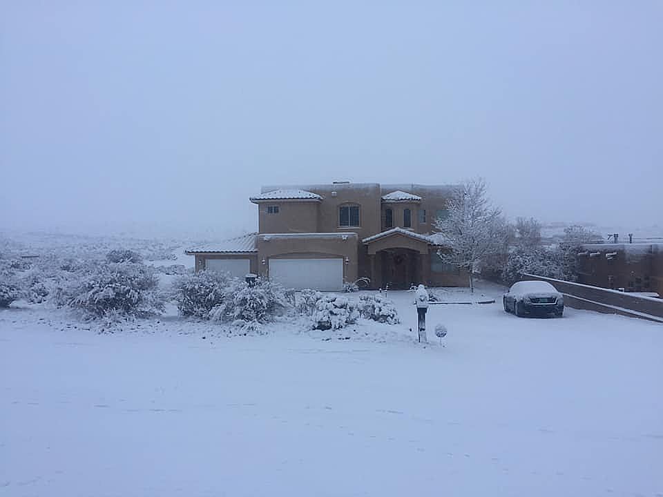 2nd image of 6107 La Paz Rd NE