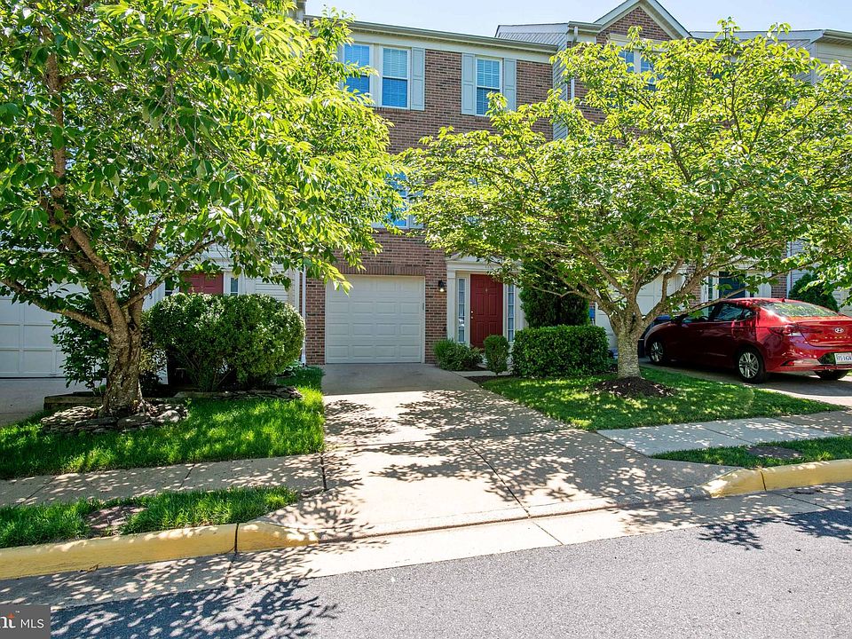 1st image of 6307 Meadow Glade Ln