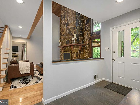 3rd image of 11140 Rich Meadow Dr