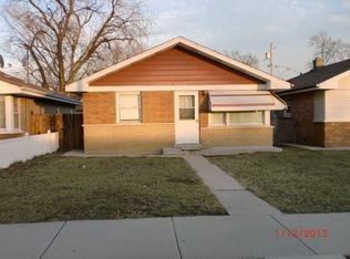 7613 Lockwood Ave, Burbank, IL