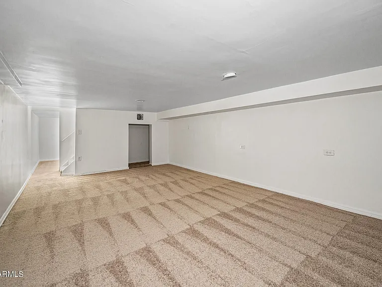3949 E Earll Dr #14 — Photo 20
