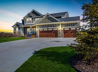 11090 Marion Mdws, Grand Ledge, MI 48837