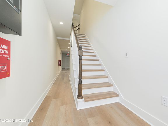 5th image of 1628 WALNUT Street