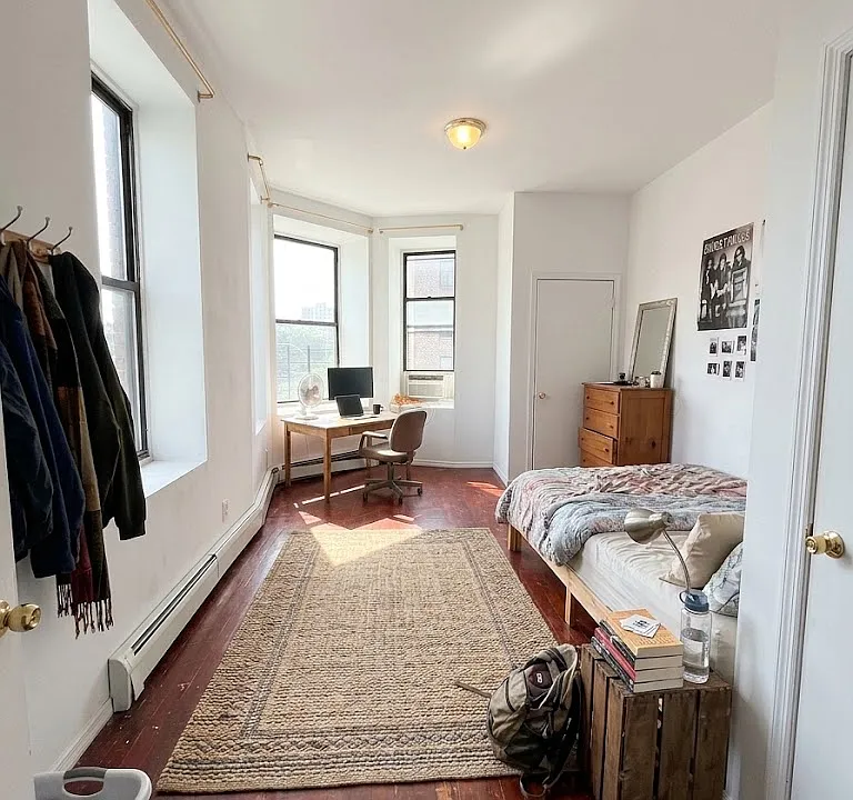 276 Throop Ave #3D