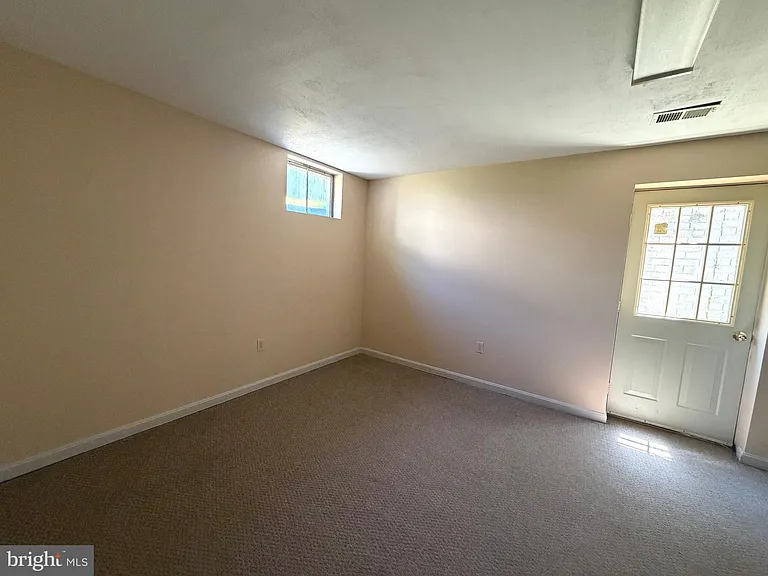 407 Tamarack Cir — Photo 29