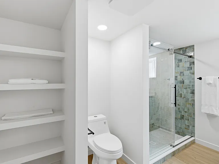 6230 7th Ave NW — Photo 30
