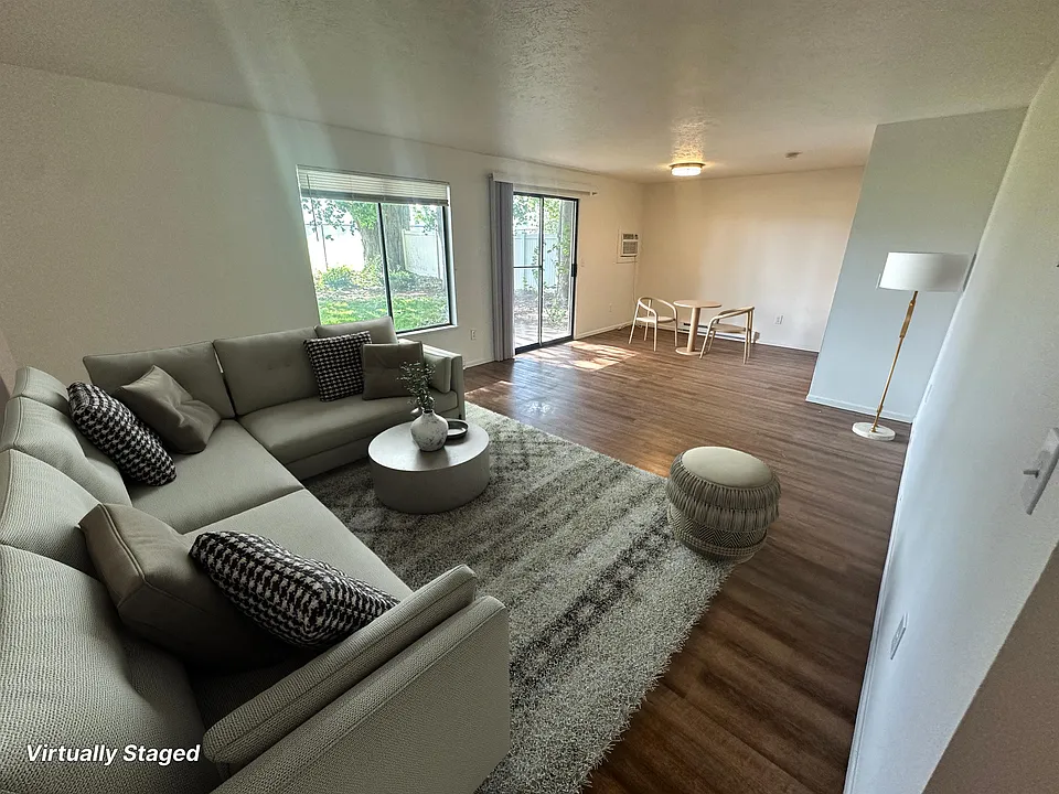 3414 S Grand Blvd #107