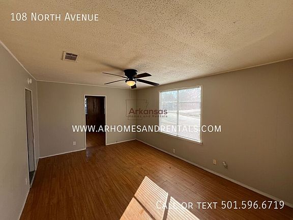 3rd image of 108 North Ave
