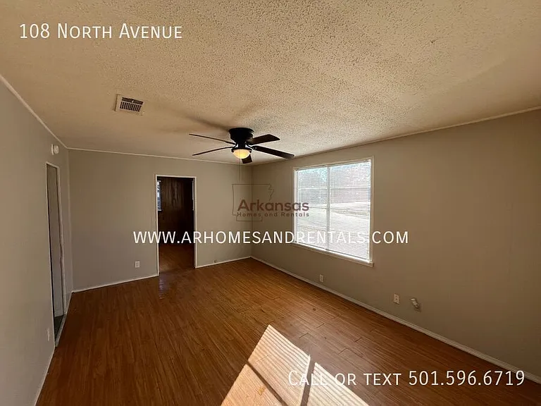 108 North Ave — Photo 3