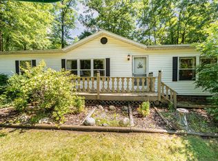 971 W Francis Shores Ave, Sanford, MI