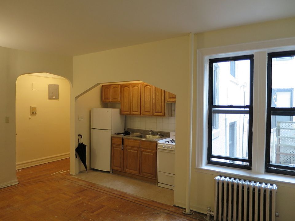 1st image of 2846 41st St APT D3