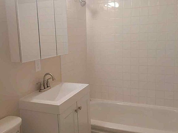 4th image of 280 Fuller Ave APT 1