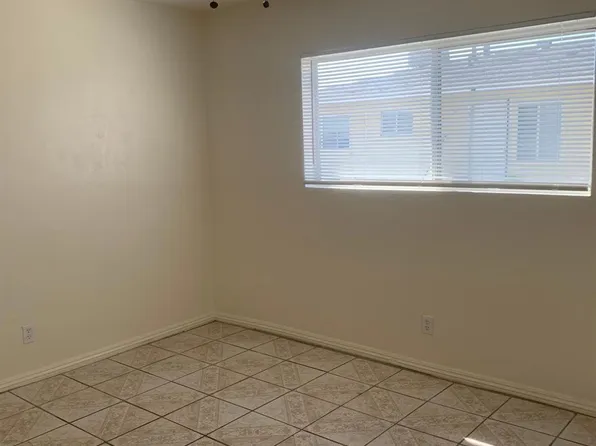 307 Beale Ave, Bakersfield, CA 93305