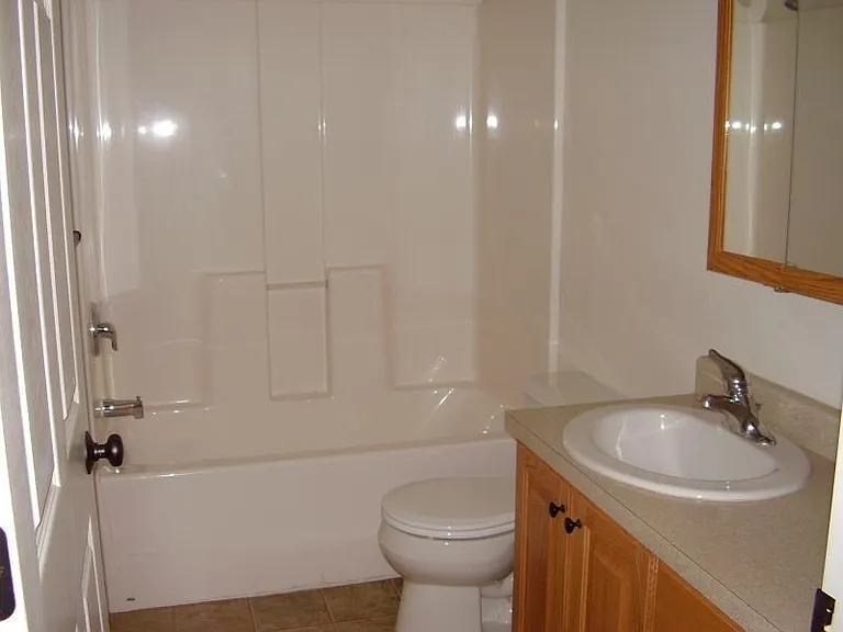 2832 Hunters Loop #C — Photo 4