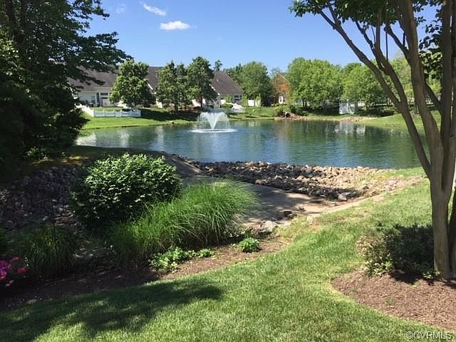 2nd image of 5823 Park Creste Dr #5823