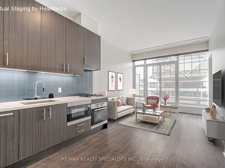 29 Queens Quay E #1118 — Photo 9
