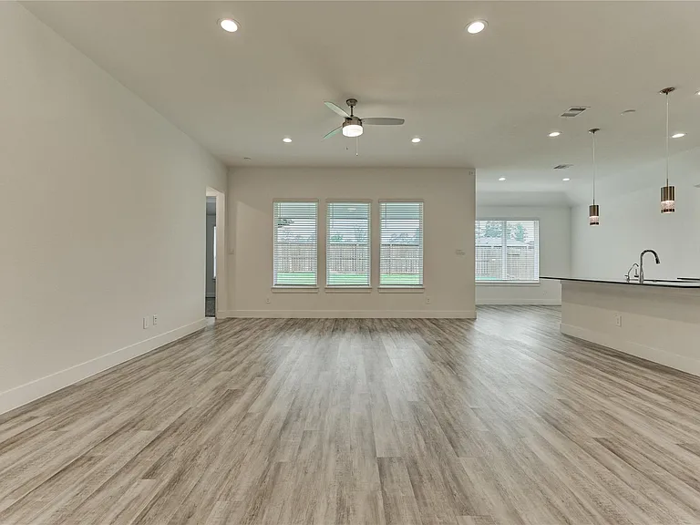 14343 Red Lodge Trl — Photo 8