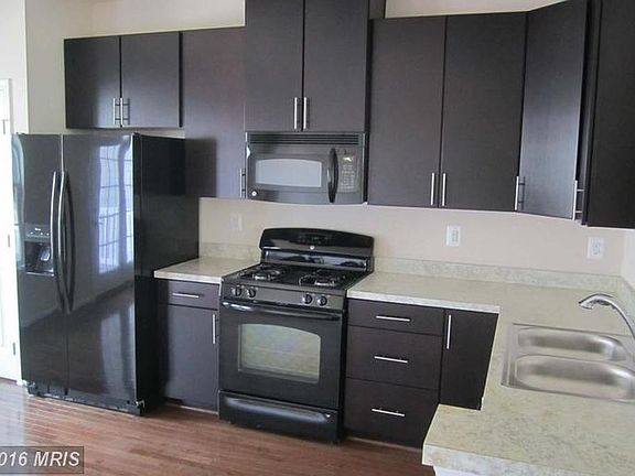 Kitchen (2nd Floor)