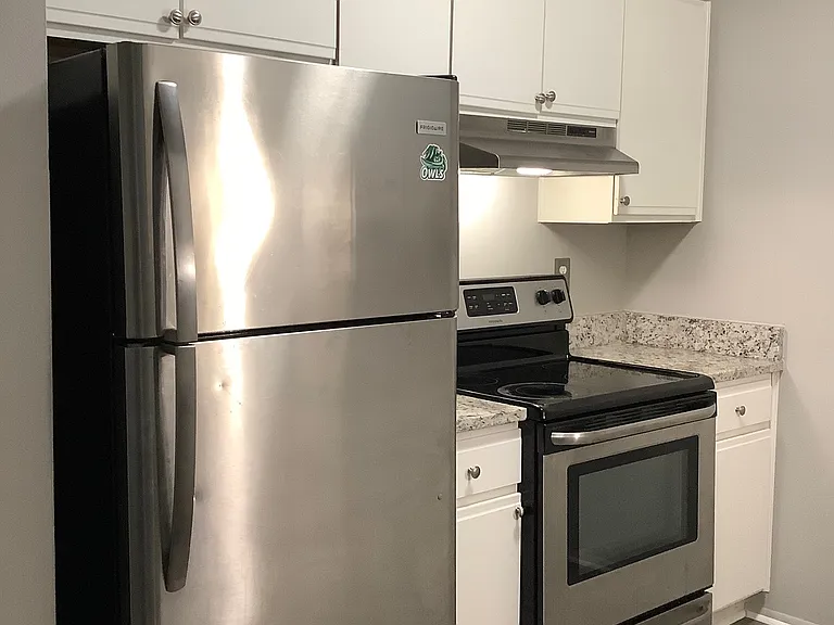 500 E Maplehurst St #101 — Photo 2