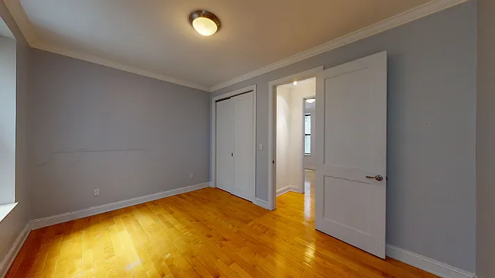 Rented by Bond New York | media 7