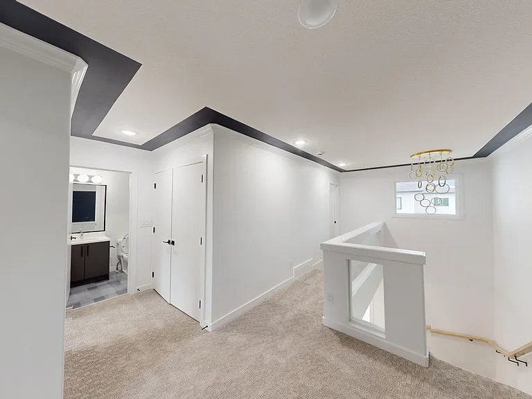 15 Hawks Ridge Blvd NW — Photo 8