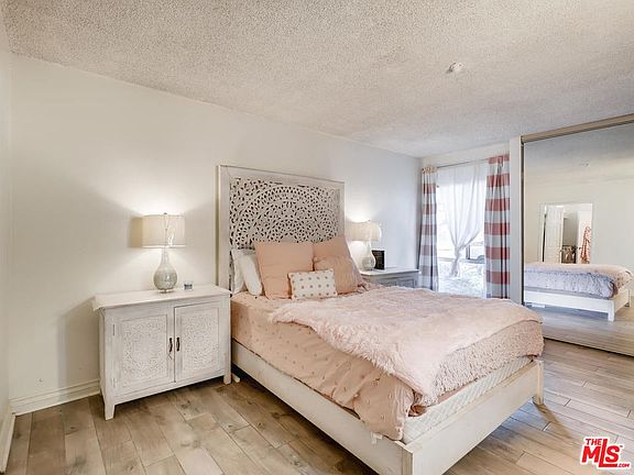 5th image of 4900 Overland Ave Unit 101