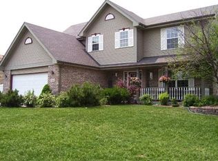 7810 Wheatfield Dr, Frankfort, IL 60423