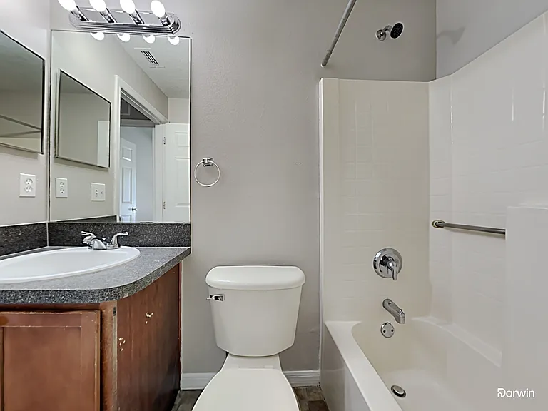 405 Danube Way — Photo 16