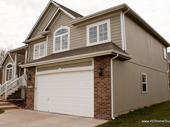 2nd image of 21109 E 50th Terrace Dr S