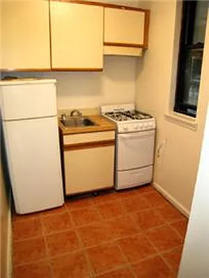 Rented by R New York | media 10