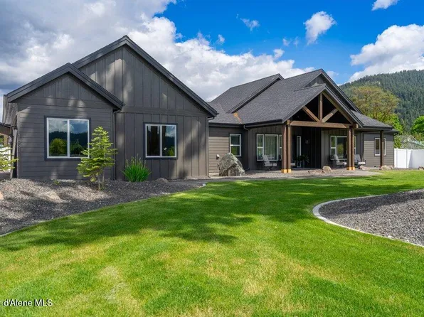 1831 E Dalton Ave, Dalton Gardens, ID 83815