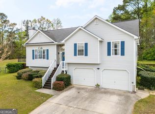 35 Princeton Dr, Dallas, GA 30157