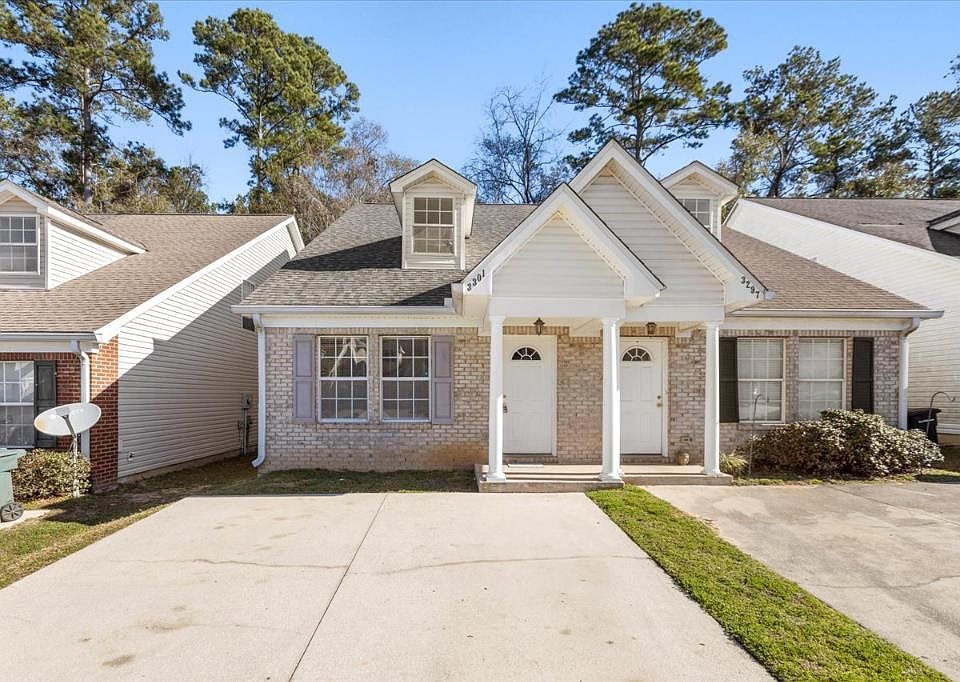 1st image of 3301 Sawtooth Dr