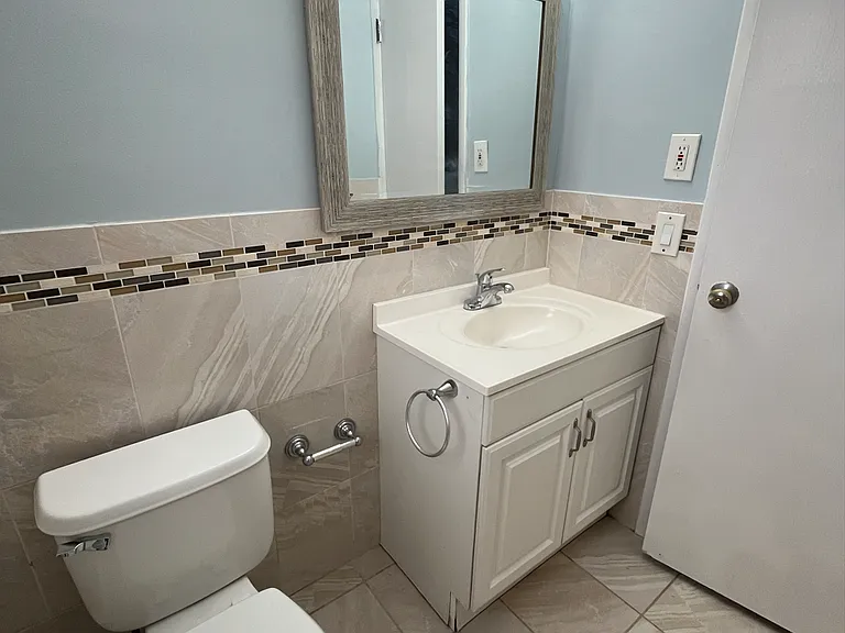 840 Hobson St #2 — Photo 9