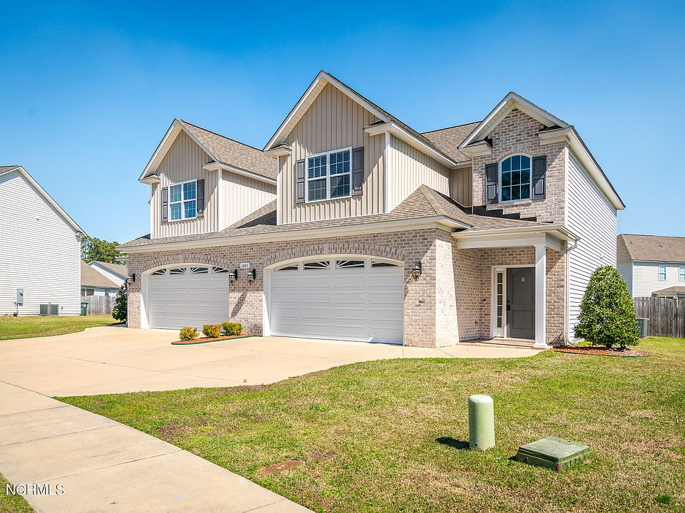 1st image of 1641 Cambria Drive #B