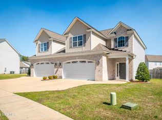 1641 Cambria Dr UNIT B, Greenville, NC 27834