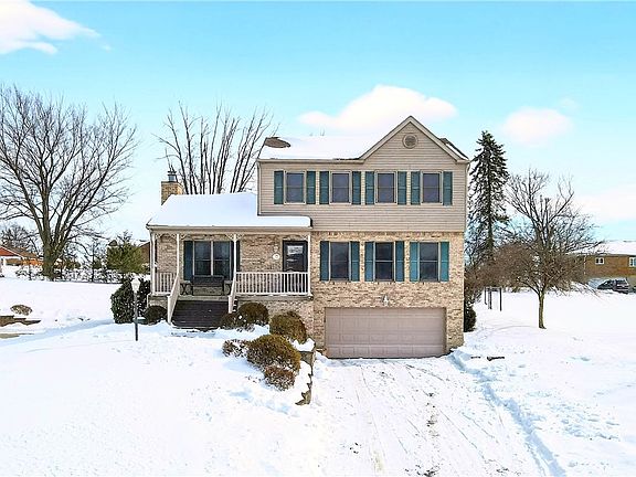 2nd image of 112 Circle Dr