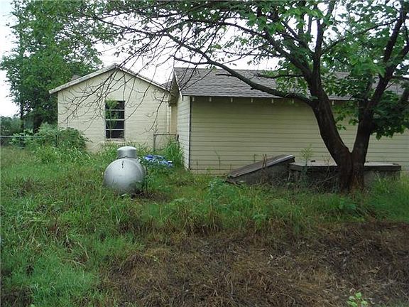 3rd image of 3829 County Road 3128