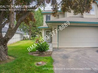5917 N Cobbler Ln, Garden City, ID 83703